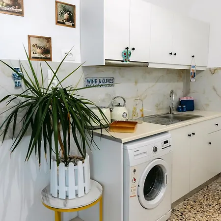 Megalochori Traditional House With Jacuzzi Appartement