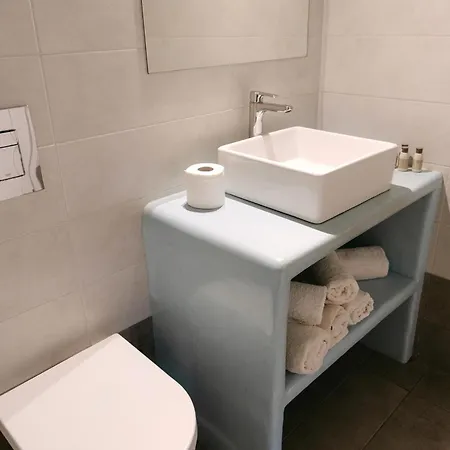 Megalochori Traditional House With Jacuzzi Appartement