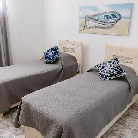 Megalochori Traditional House With Jacuzzi